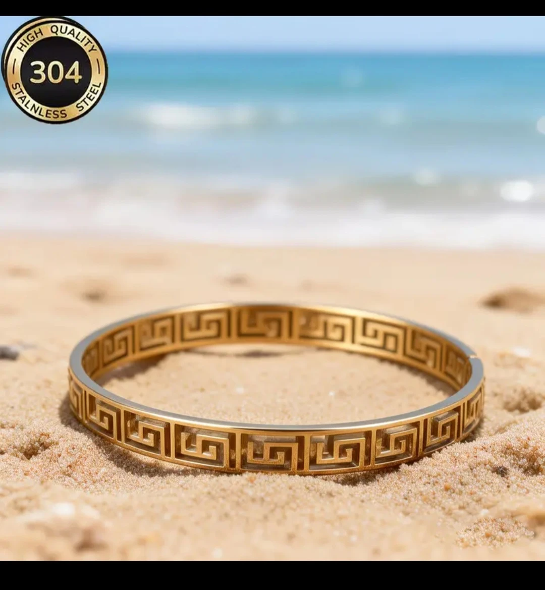Gold Tone Stainless Steel Bangle Bracelet✨️ - photo 4