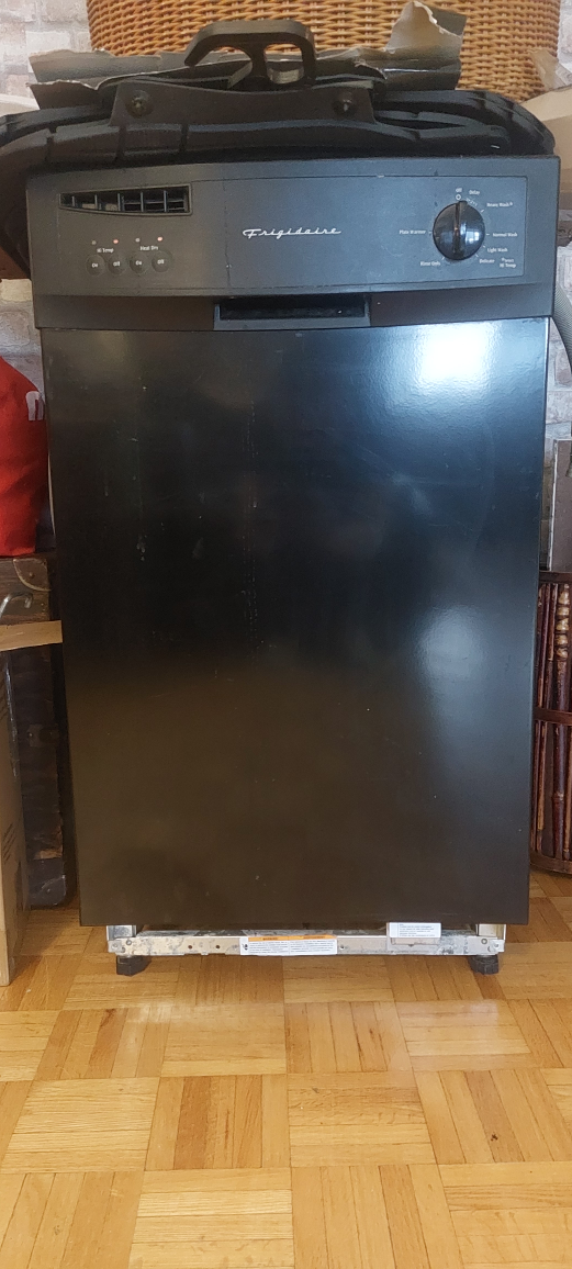 Frigidaire Dishwasher - photo 3