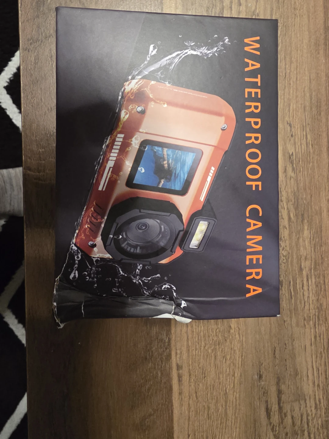 Waterproof camera