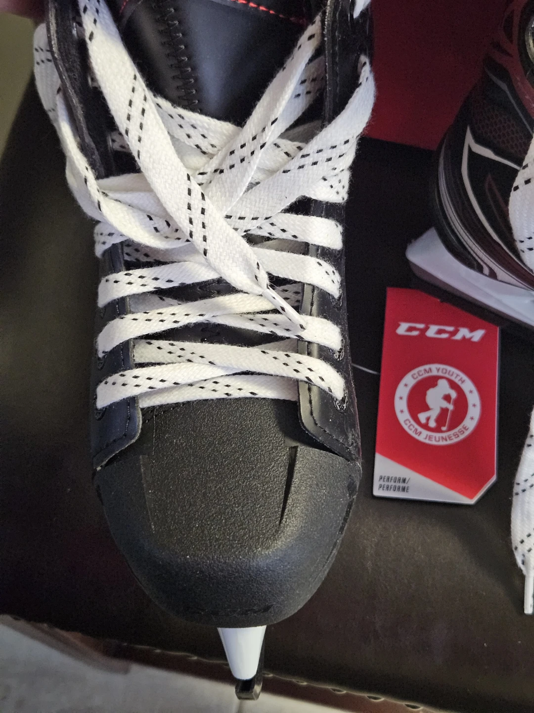 CCM JetSpeed FT440 Youth Hockey Skates - photo 3