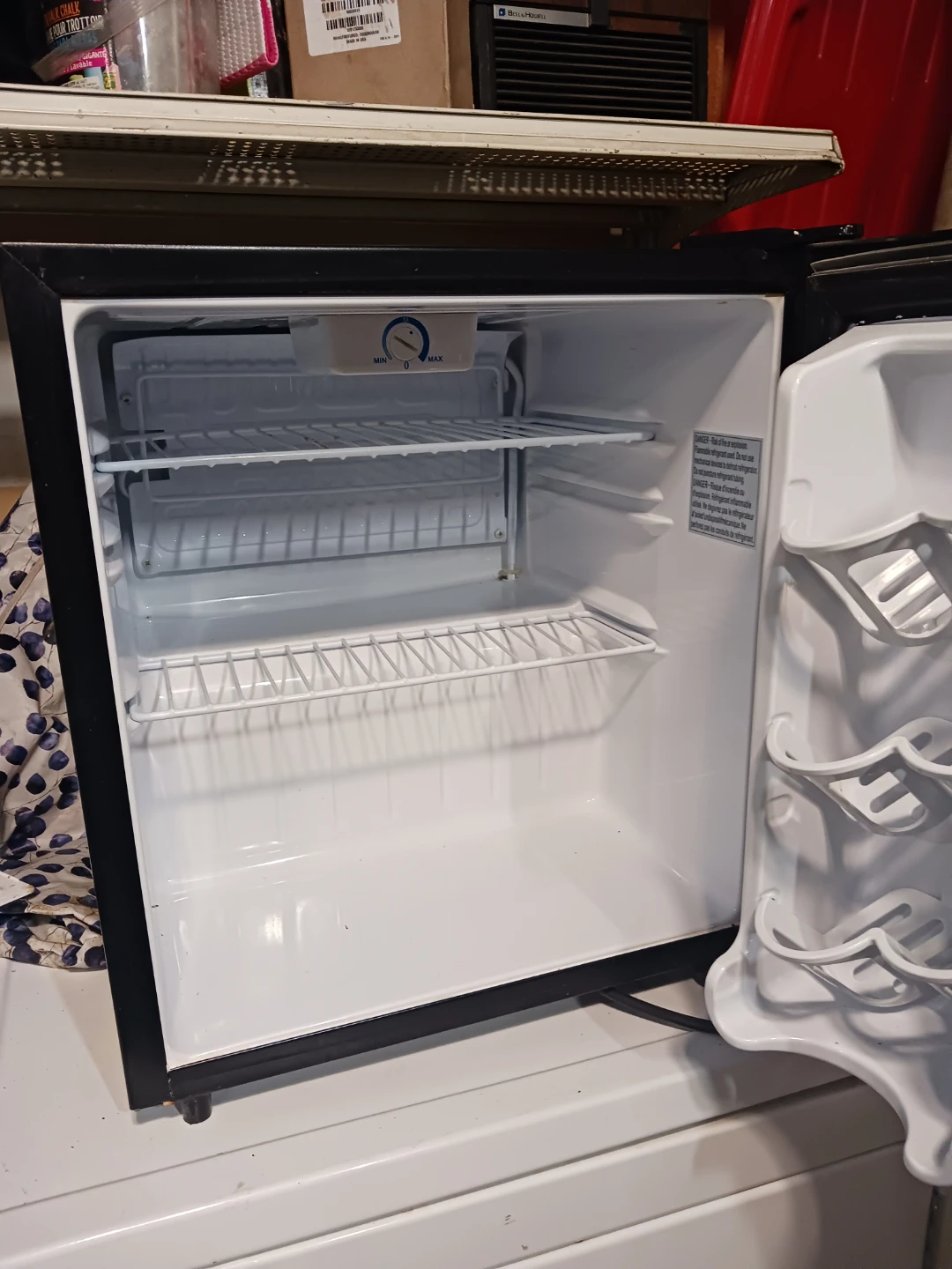 Danby Mini Fridge - photo 3