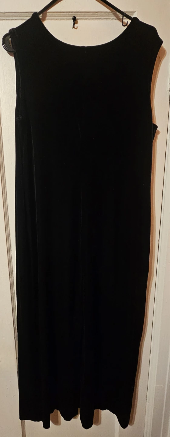 Women's long velvety dress - photo 3