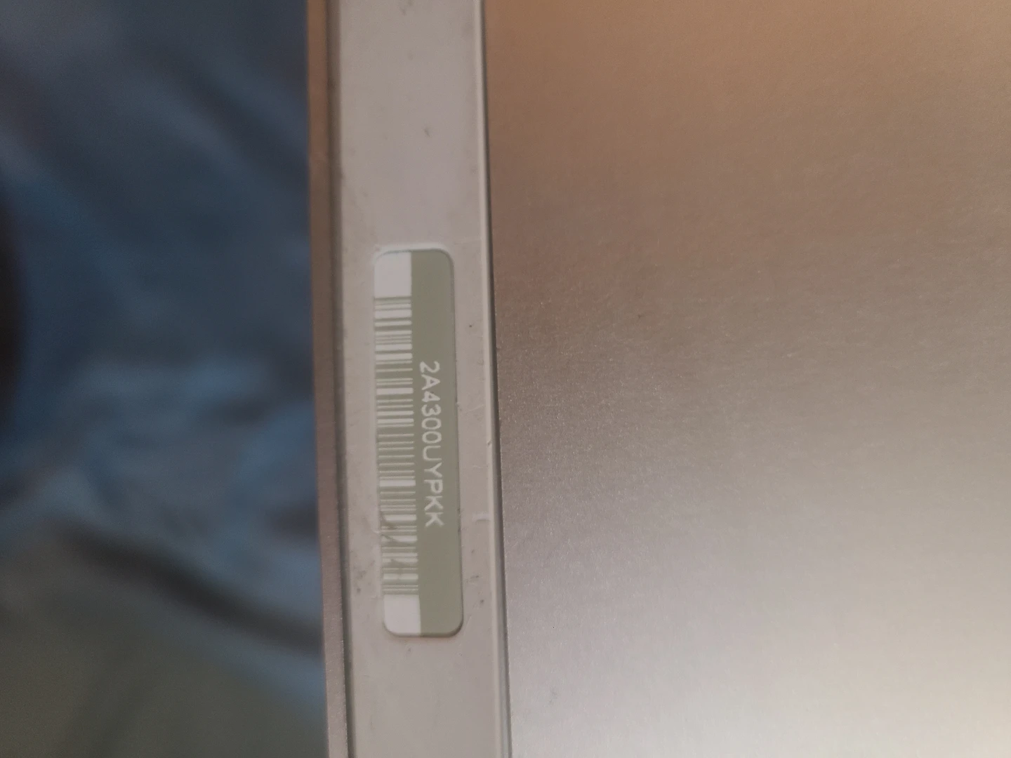 Apple Cinema Display Monitor - photo 4