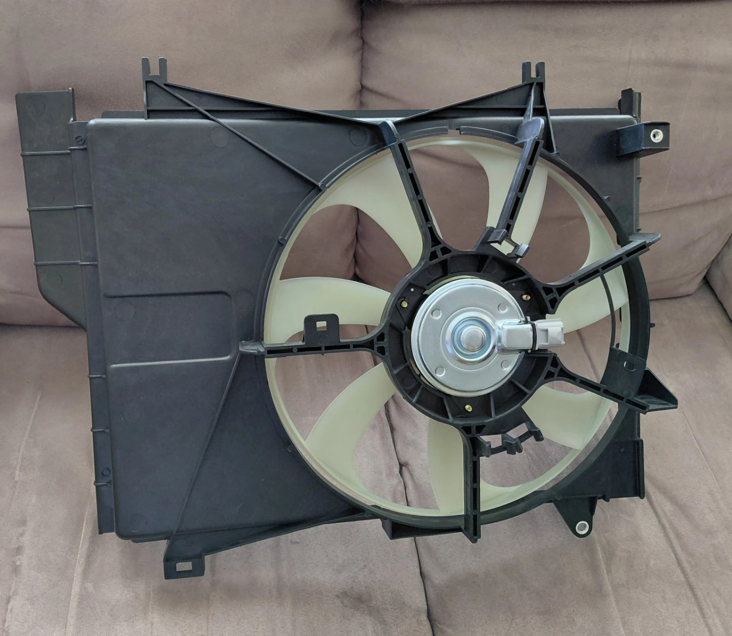 Radiator Fan Assembly for Mitsubishi Mirage 2014-15