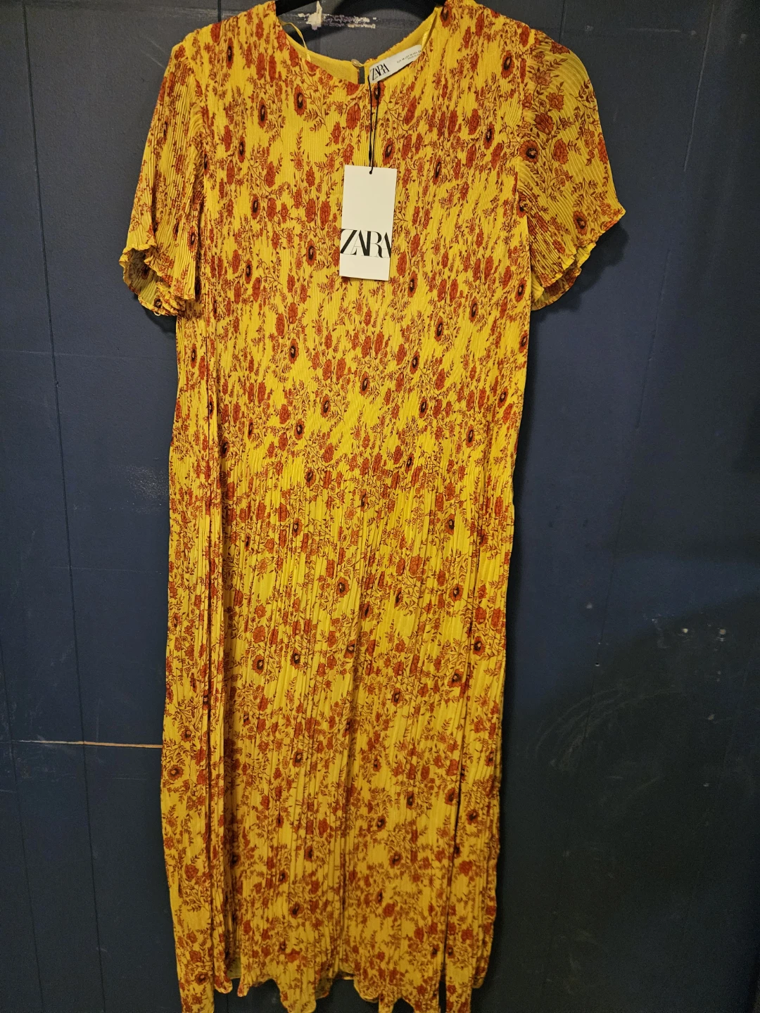 ZARA Women's Yellow Floral Print Pleated Midi Dress