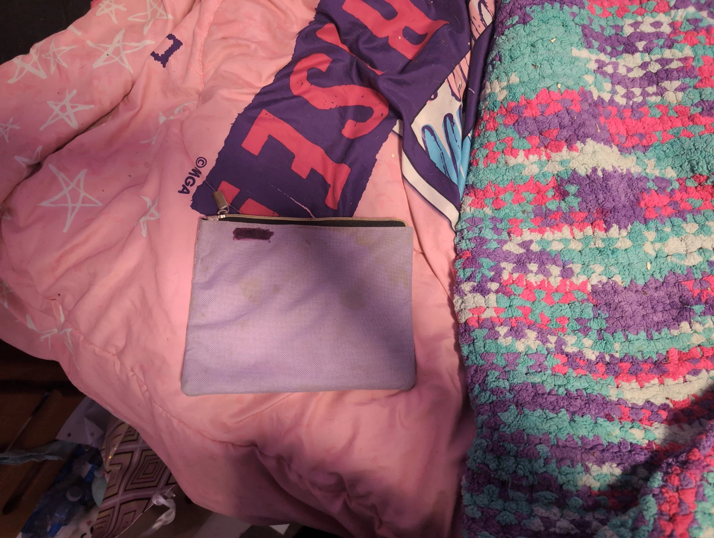 Sparkly Rainbow Cloud Pouch - photo 3