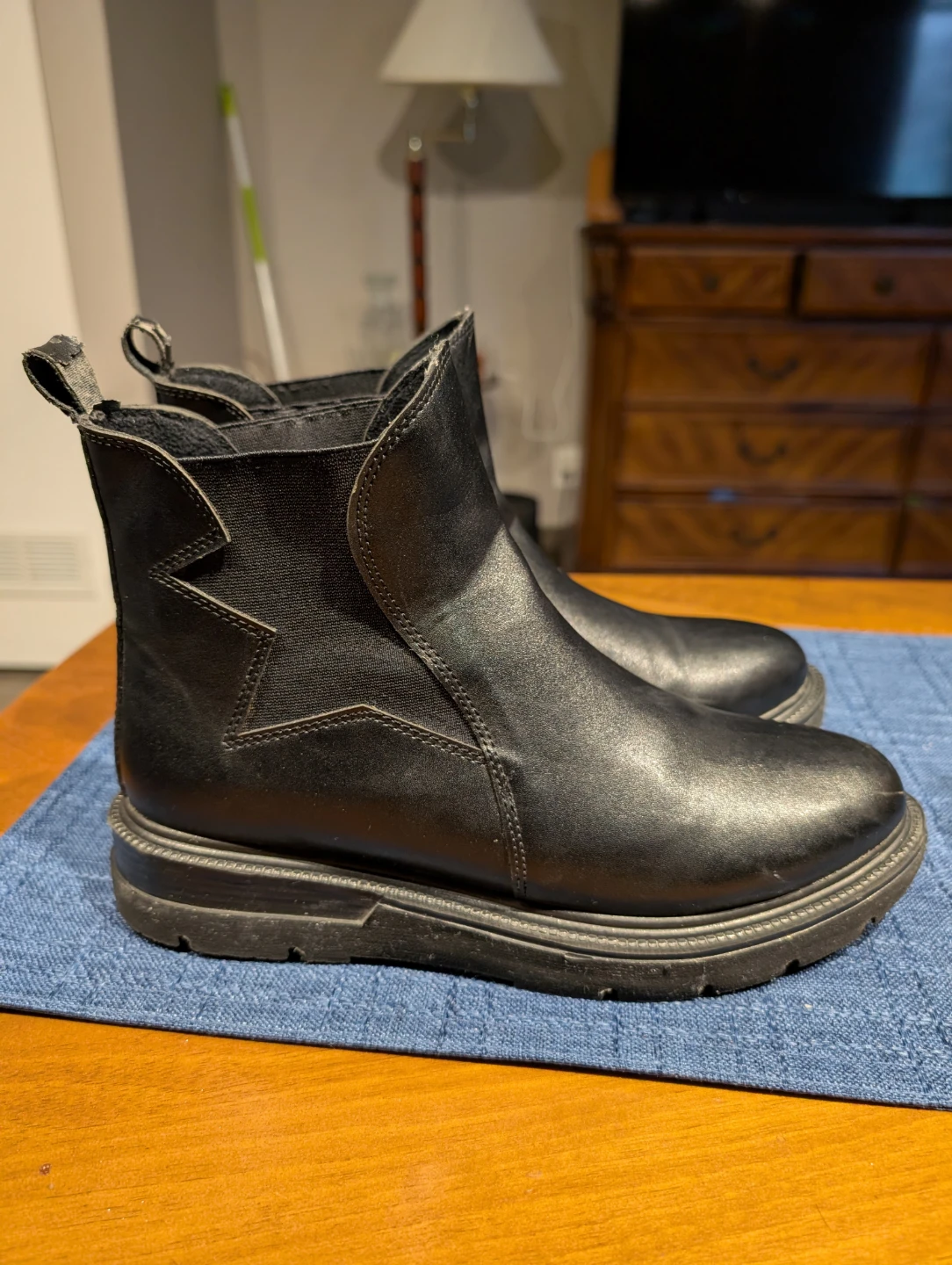 Black Leather Chelsea Boots - photo 2