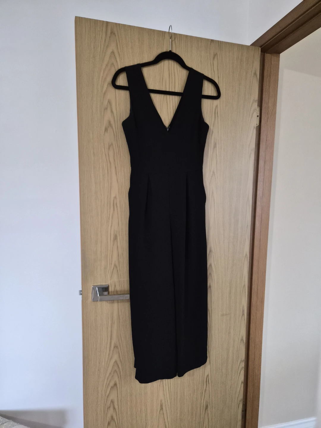 Aritzia BABATON Black Sleeveless Jumpsuit Size 2