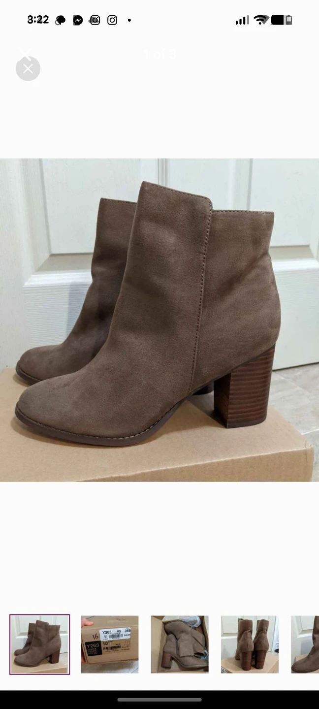 Le Chateau Taupe Suede Block Heel Ankle Boots Size 10