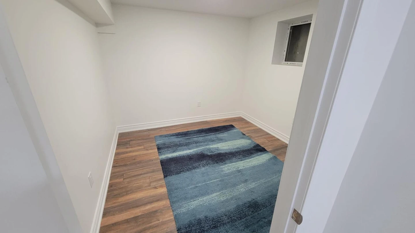 Basement Apartment with Kitchenette and Bathroom for rent - photo 3