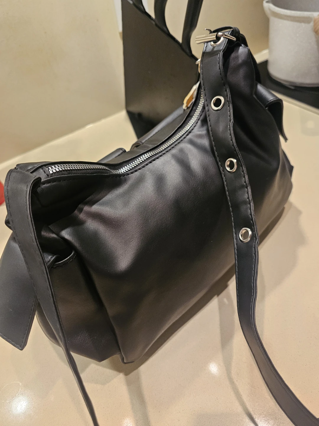 Black Utility Shoulder Bag - Excellent Quality - photo 3