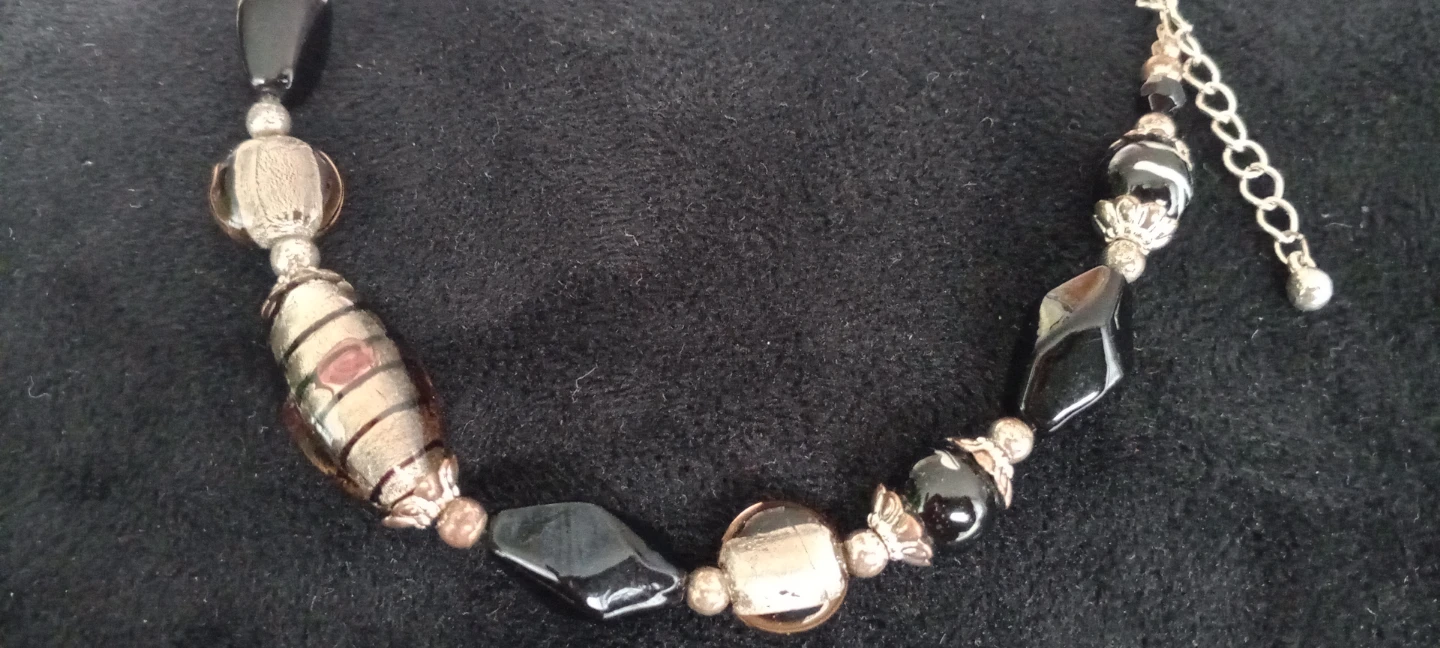 Beaded Murano glass vintage  with Black and Gold Glass Beads - photo 4