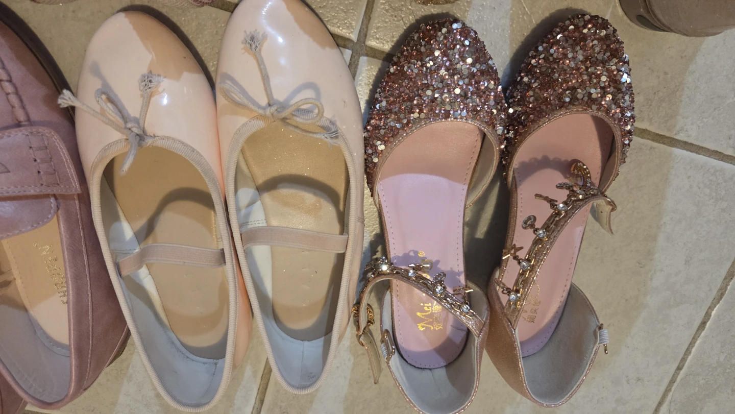 Girls' Shoes Bundle - photo 3