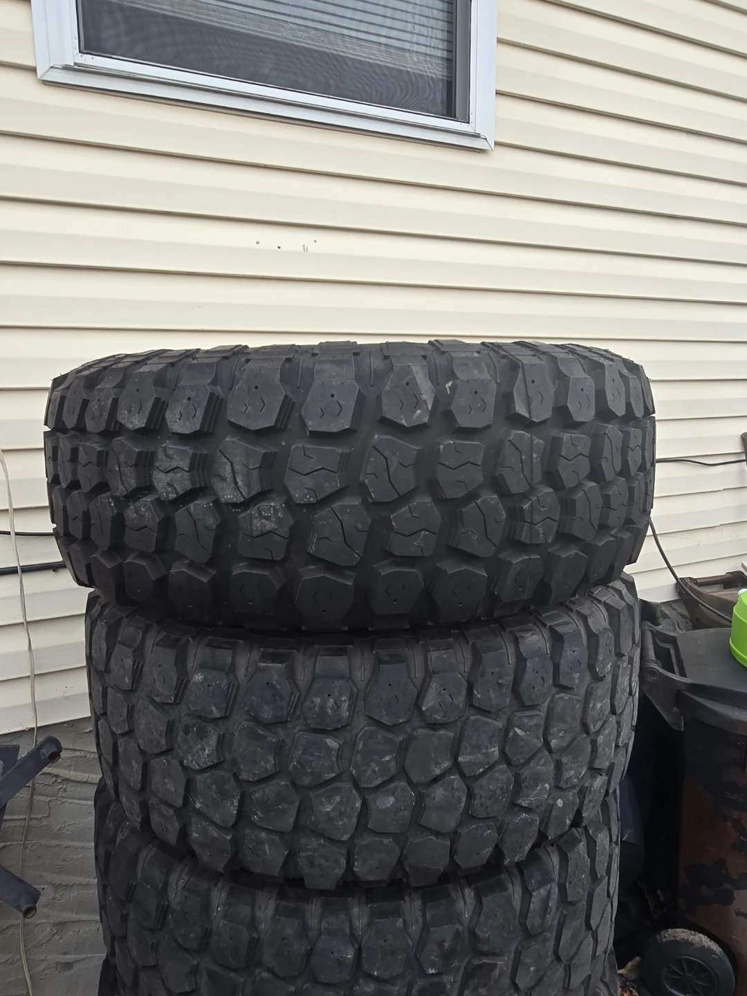 Ironman All Country M/T Tires (Set of 5)  35 12.5 17 - photo 4