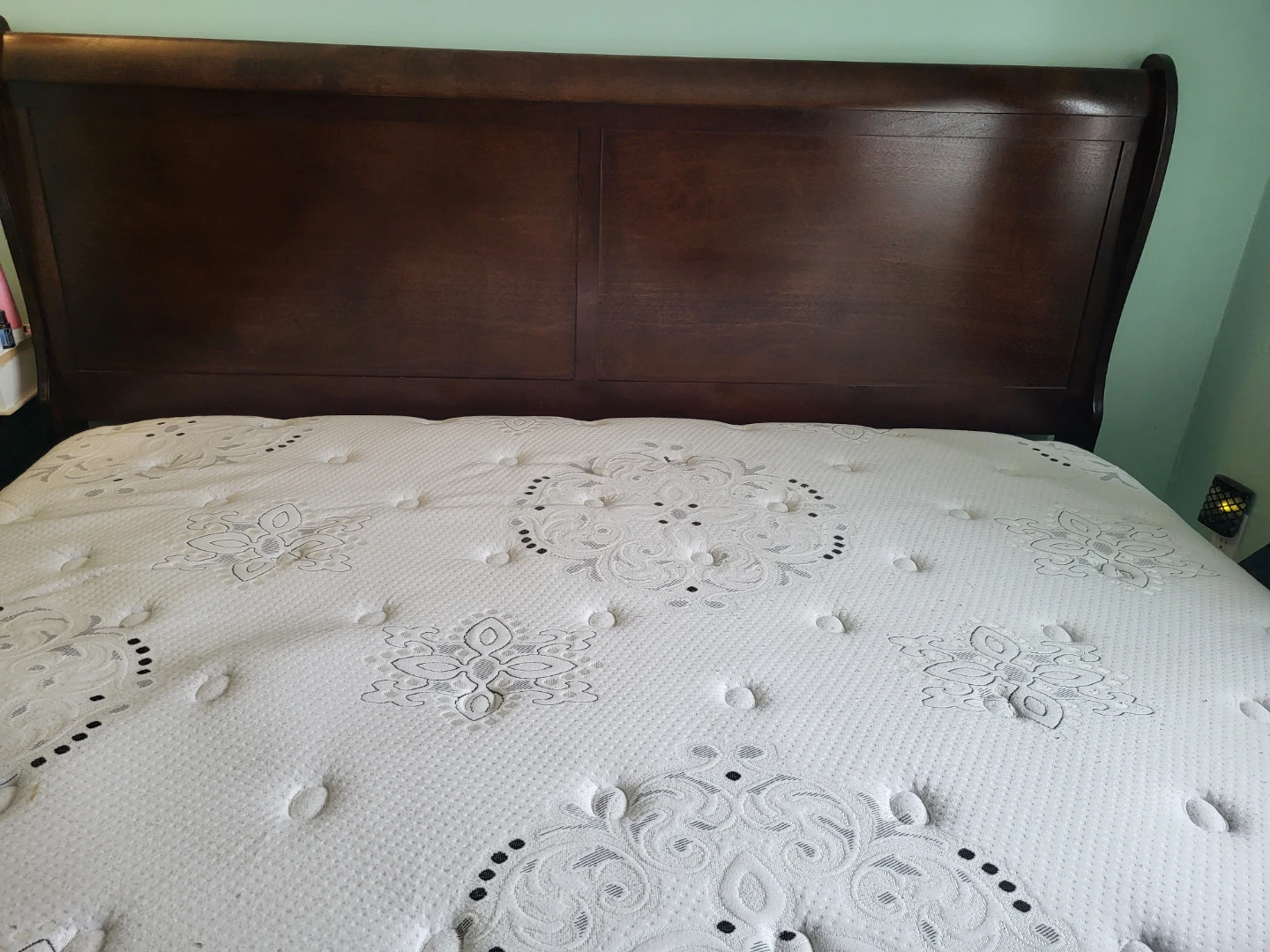 King size Mattress& bed frame - photo 5