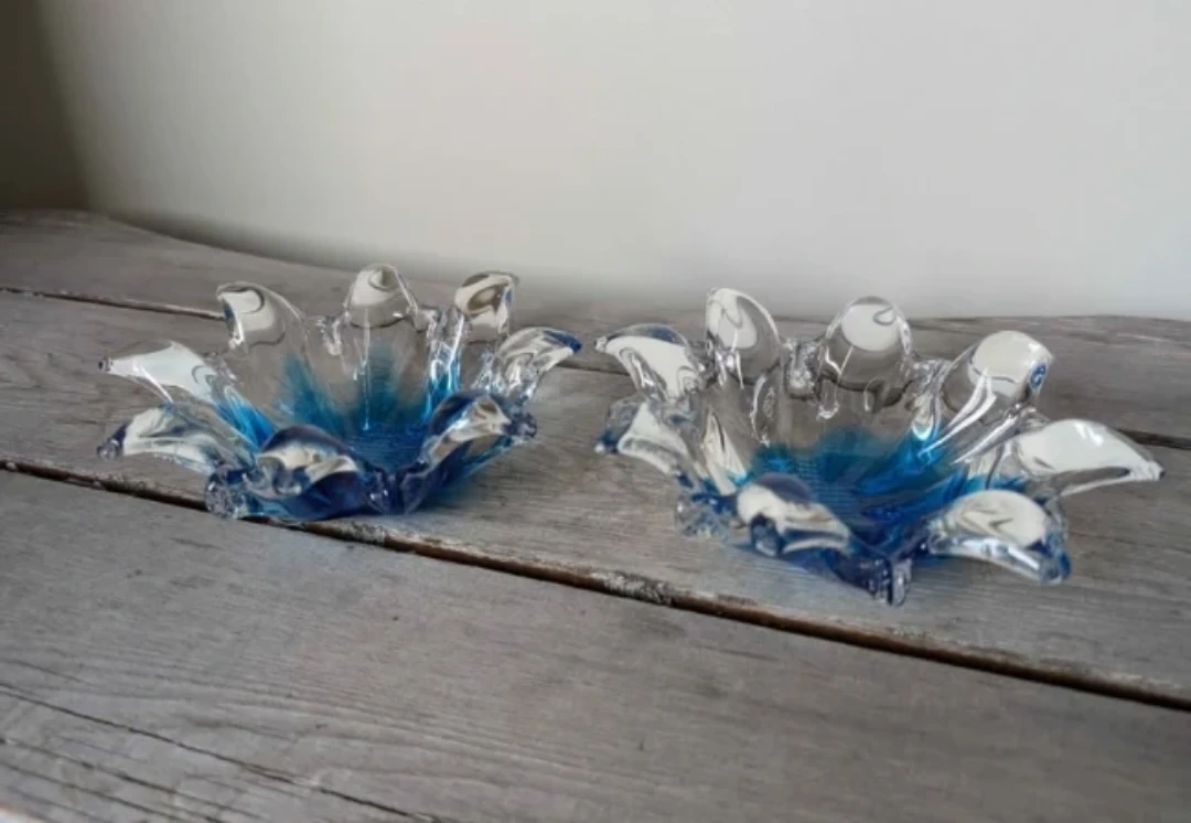 Set of 2 Blue and Clear Art Glass Dishes 🥕 - photo 3
