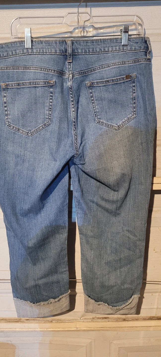 Jennifer Lopez Capris Jeans - photo 2