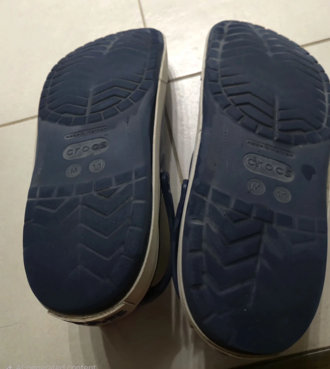 Crocs Classic Clogs Navy Blue Size M 11 - photo 3