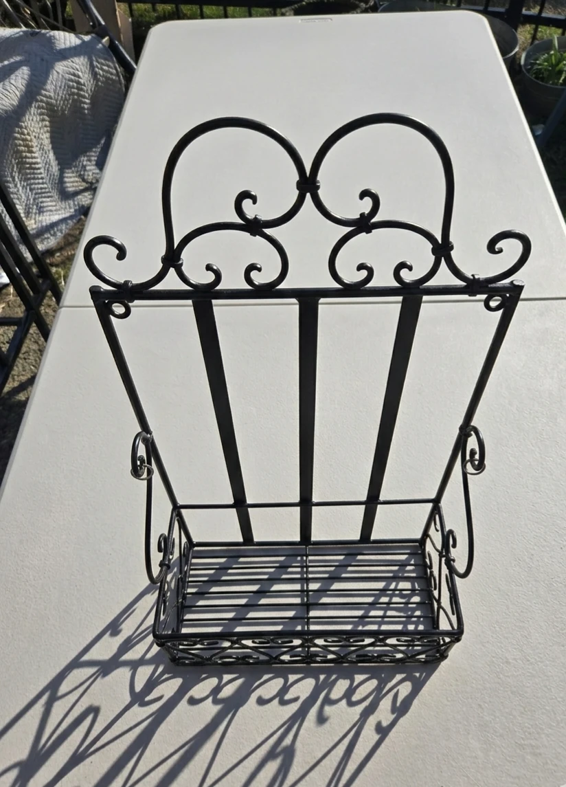 Black Metal Wall Shelf - photo 2