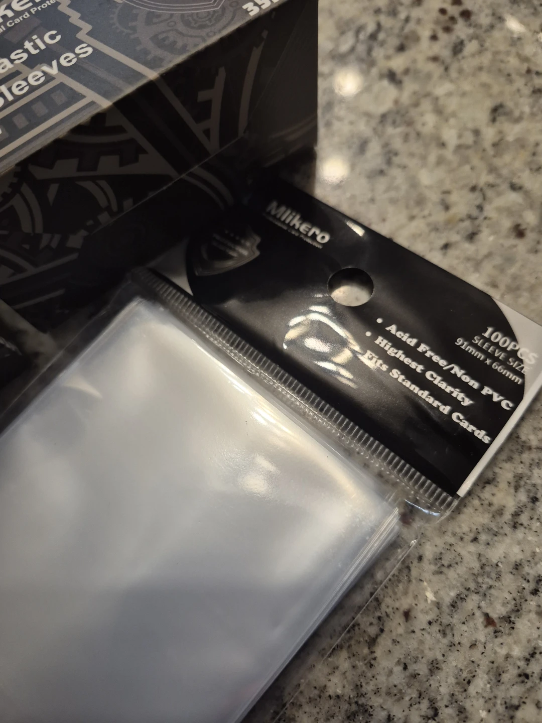 TCG Hard Plastic Card Sleeves- 50 toploader + 100 sleeves - photo 3