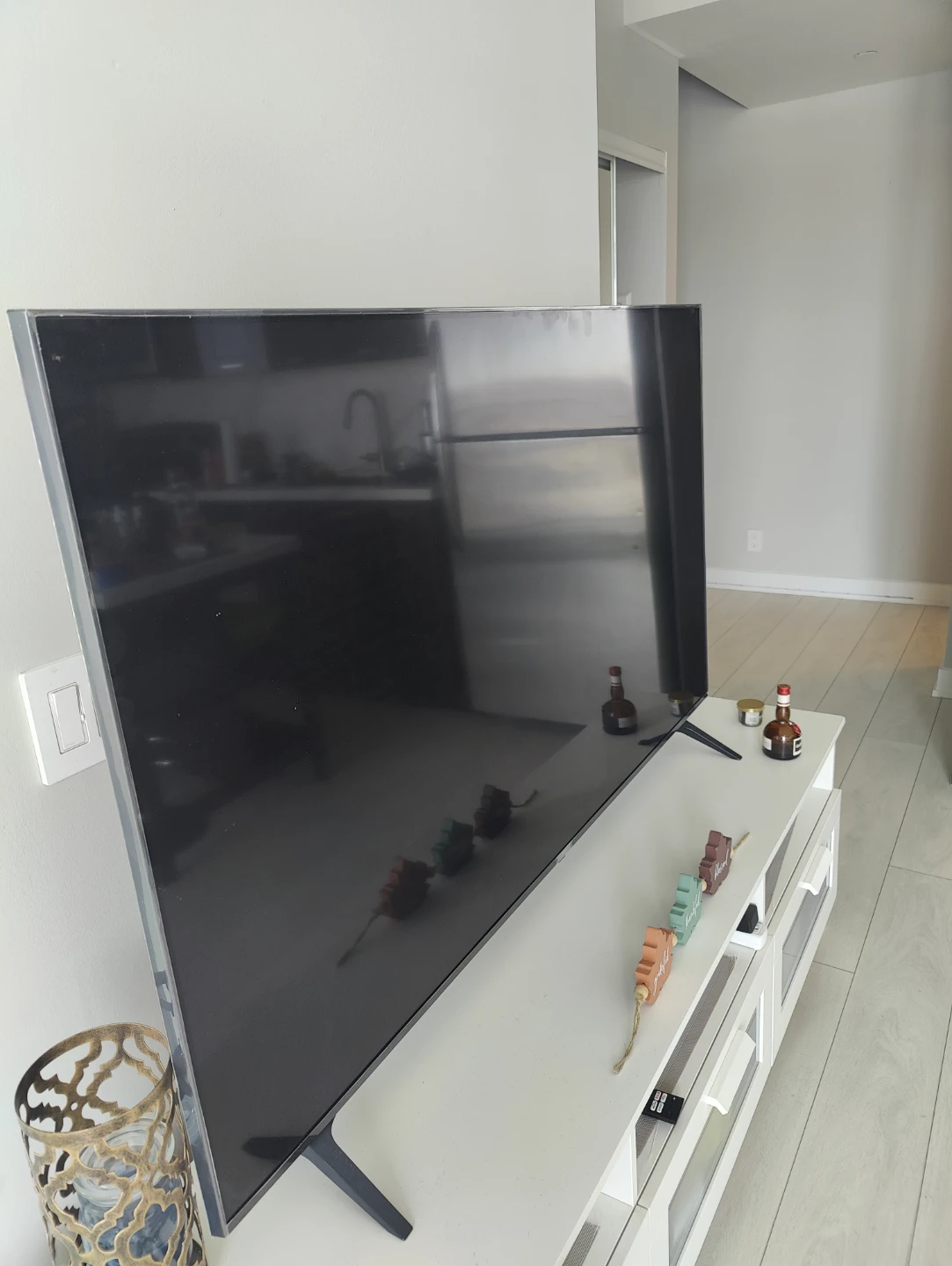 LG 65UP7700PUB 65-inch UHD TV - photo 4