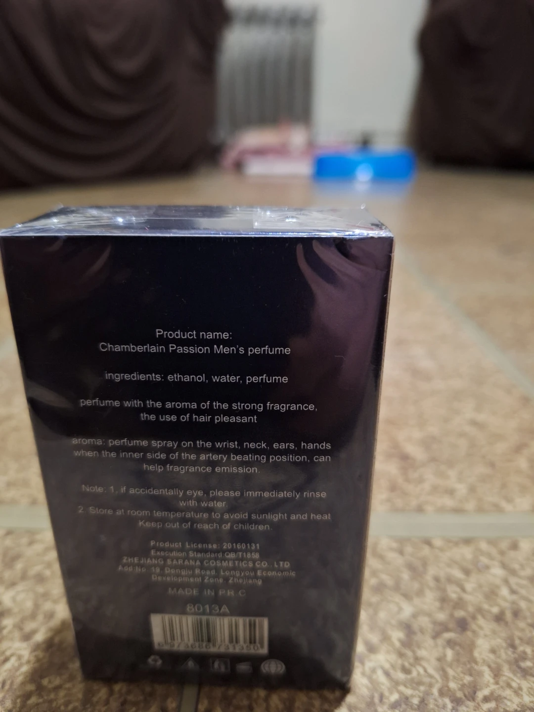 Mens cologne