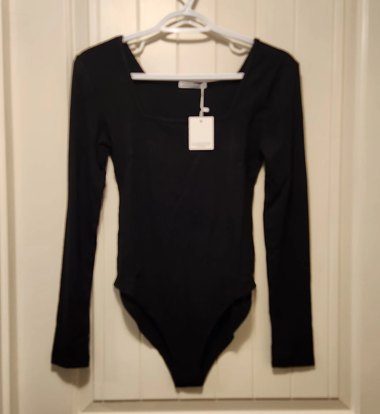 MangoPop Black Long Sleeve Bodysuit Size S