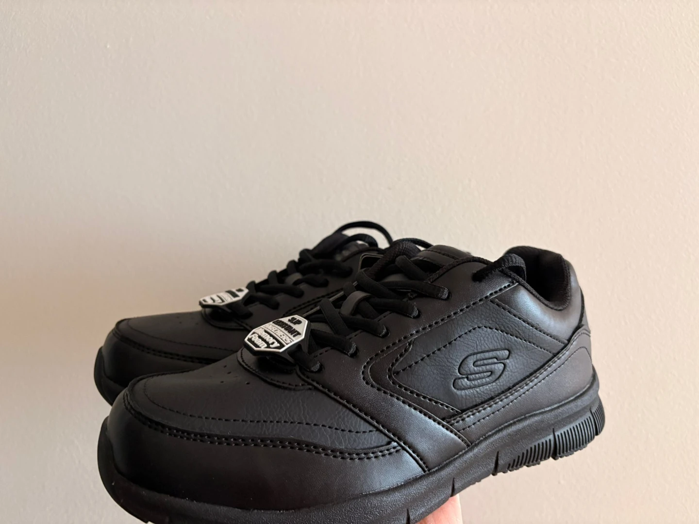 Skechers Work Shoes – Wide Fit