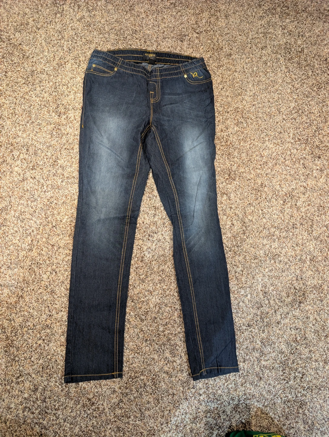 Rocawear Women's Jeans Size 16