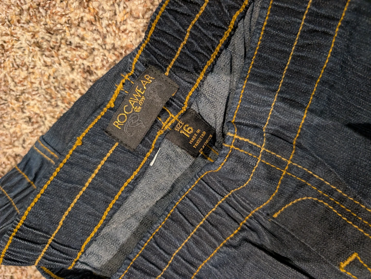 Rocawear Women's Jeans Size 16 - photo 3