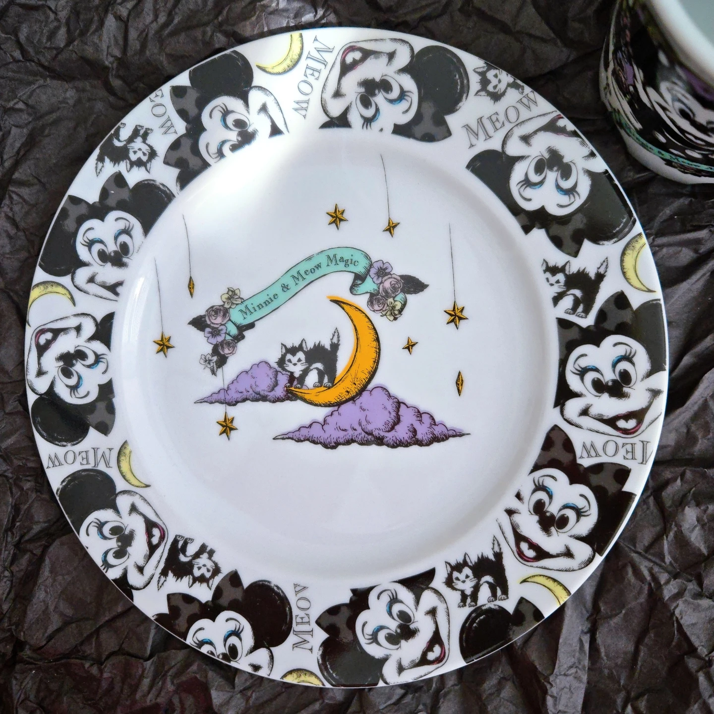 RARE Tokyo Disney Resort Minnie Halloween Limited - photo 3
