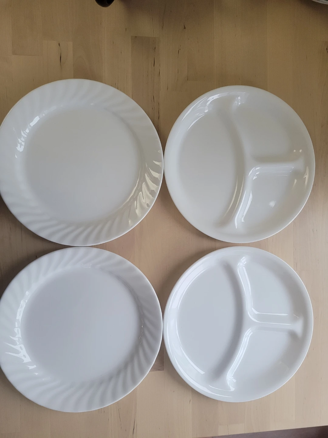 Set of 4 Corelle White Plates - 2 Divided, 2 Swirl Rim