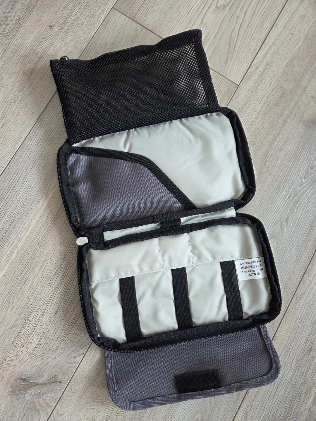 Travel Pouch Organizer