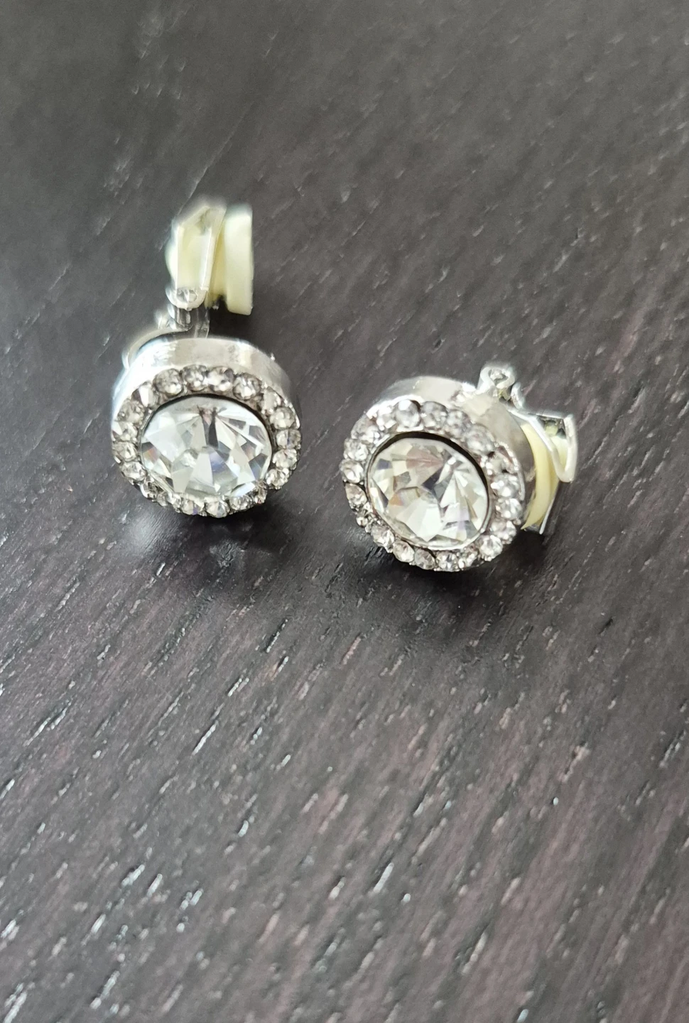 New clip on earrings! Pick up in Kitchener, $5 per pair - photo 3