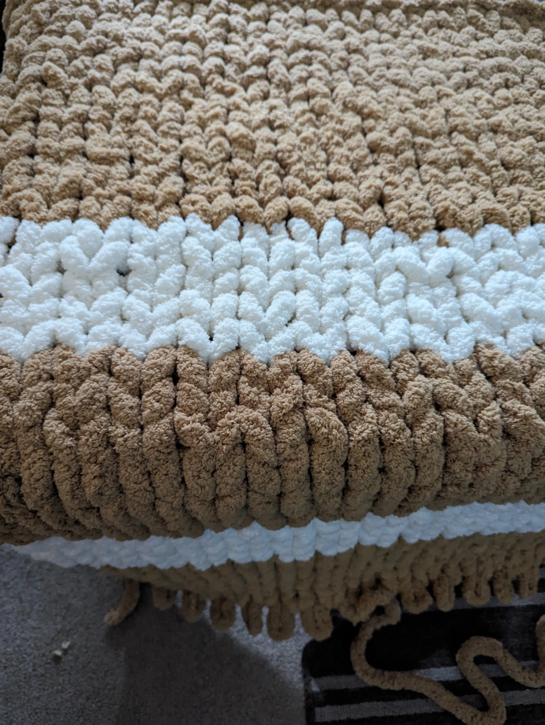 Chunky Knit Throw Blanket - photo 4