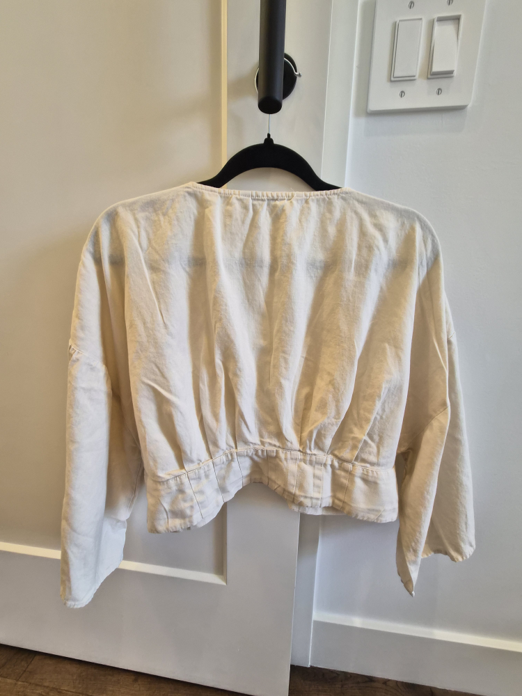 ZARA Cream V-Neck Cropped Blouse with Button Cuffs - photo 2