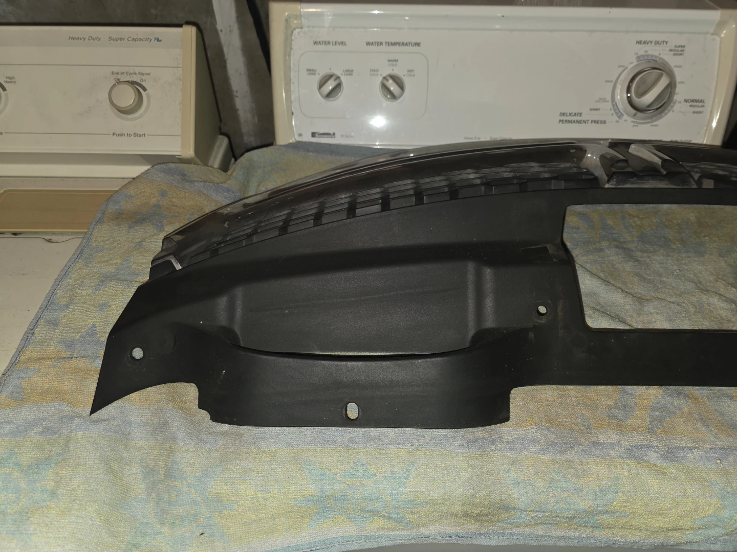 Dodge Journey Front Grille - photo 3