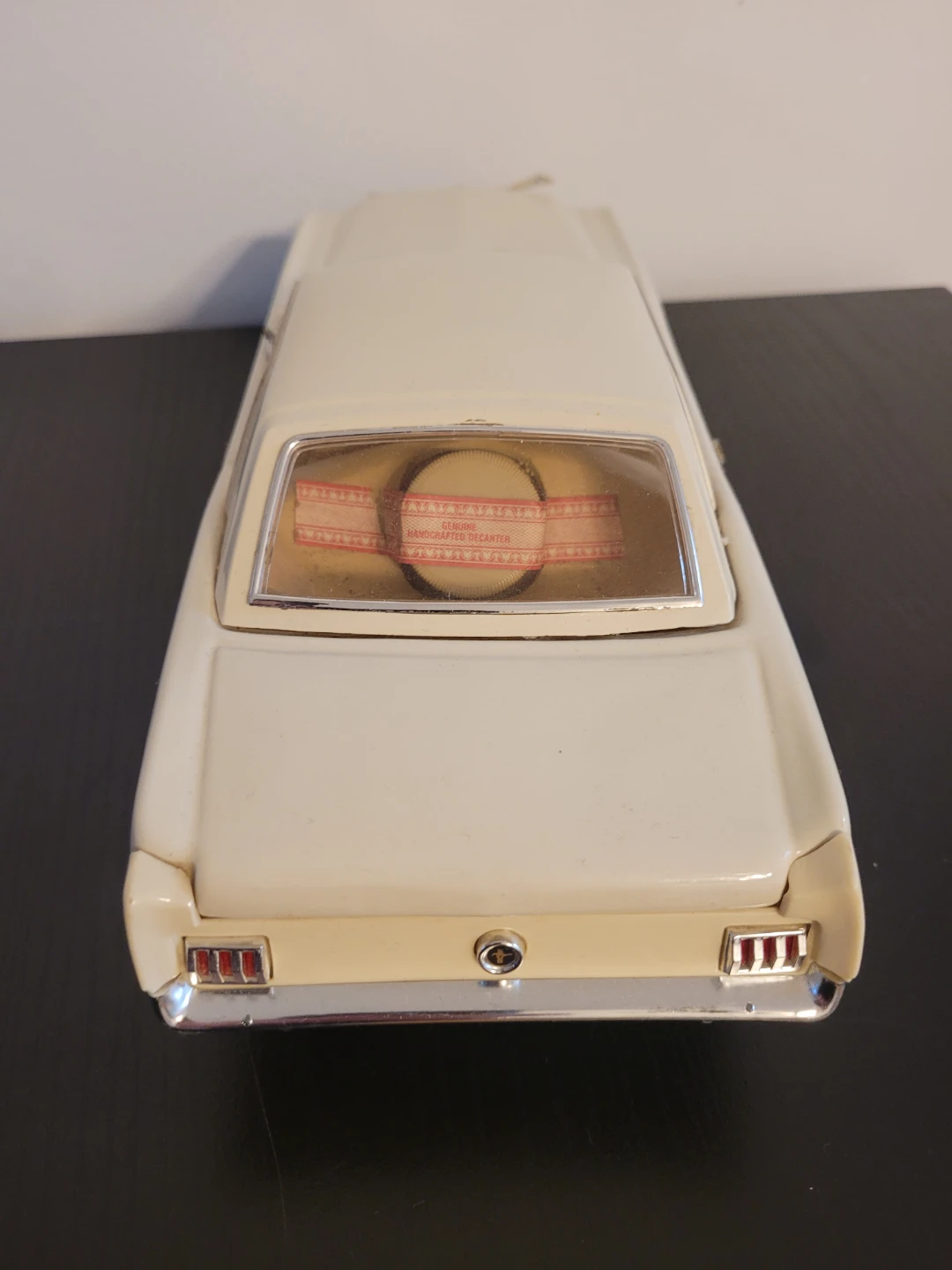 1964 Ford Mustang Model Car - photo 5