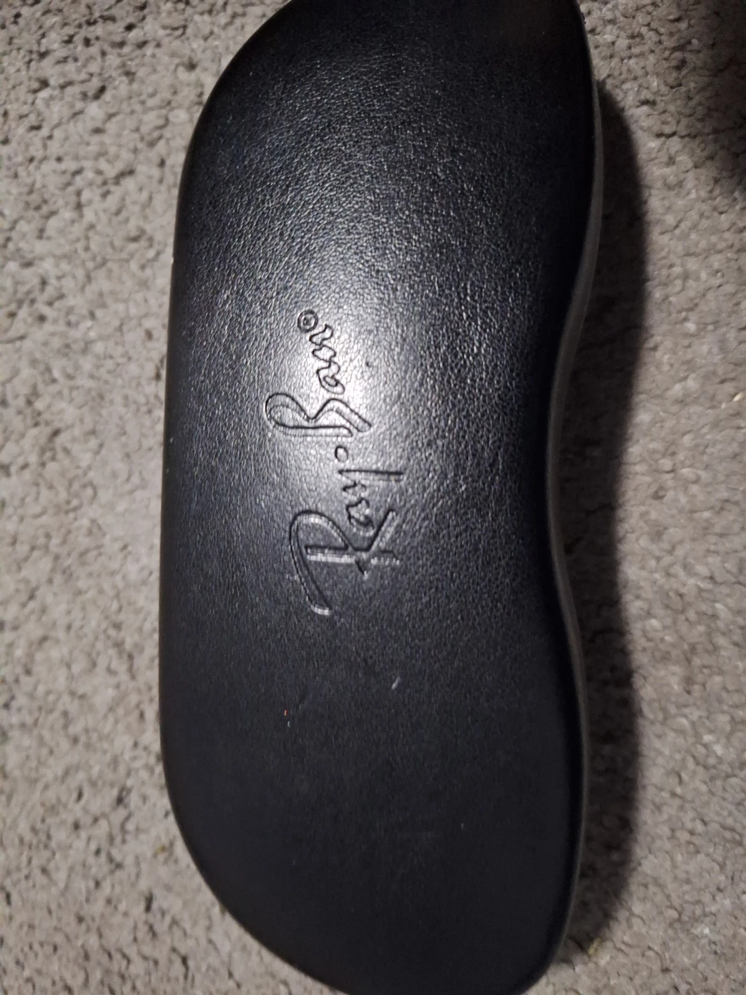 Ray-Ban Sunglasses with Case - photo 3