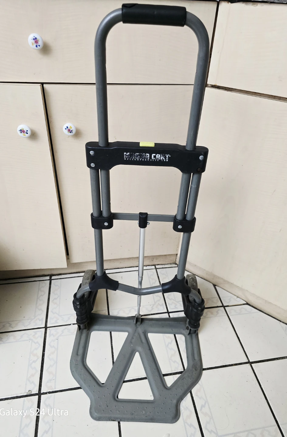 Magna Cart Steel Foldable Hand Truck with Telescoping Handle