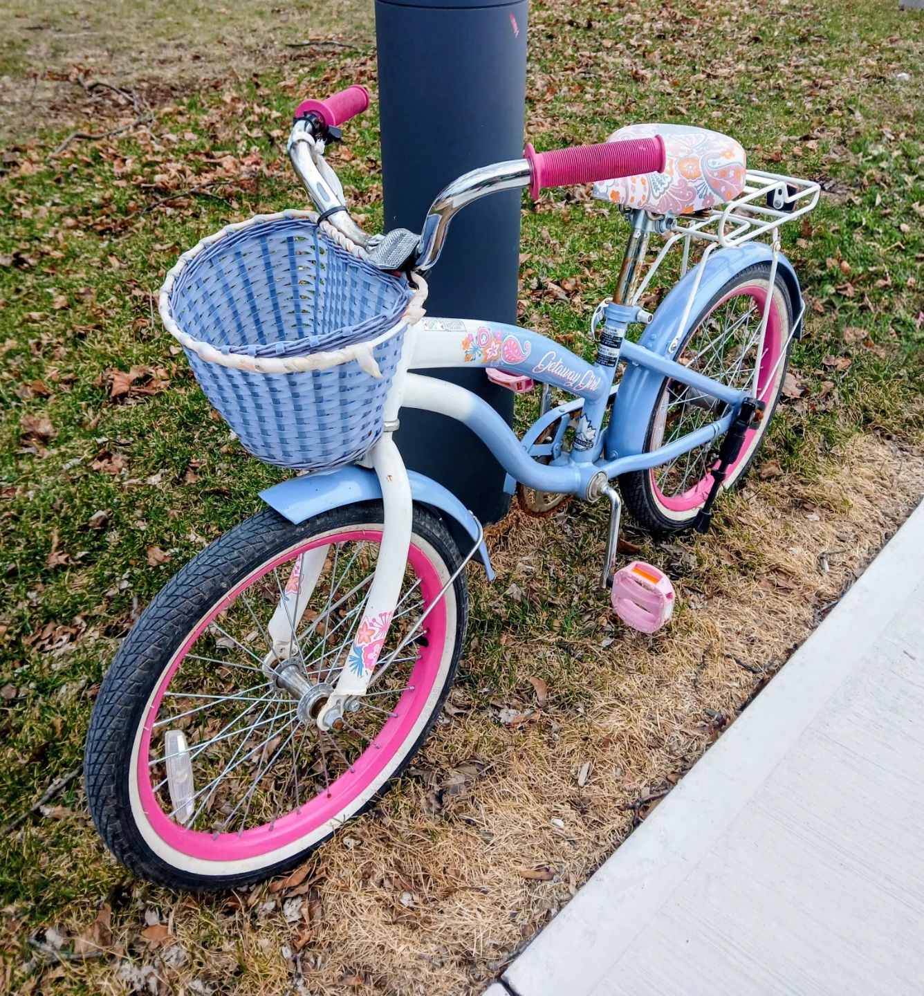 Girls' Getaway Bike with Basket and Rack
