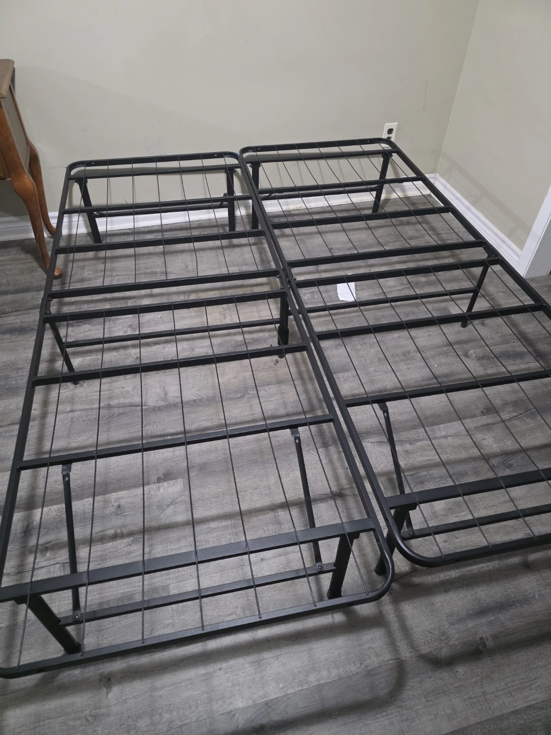 Queen Mattress with Metal Bed Frame - photo 3