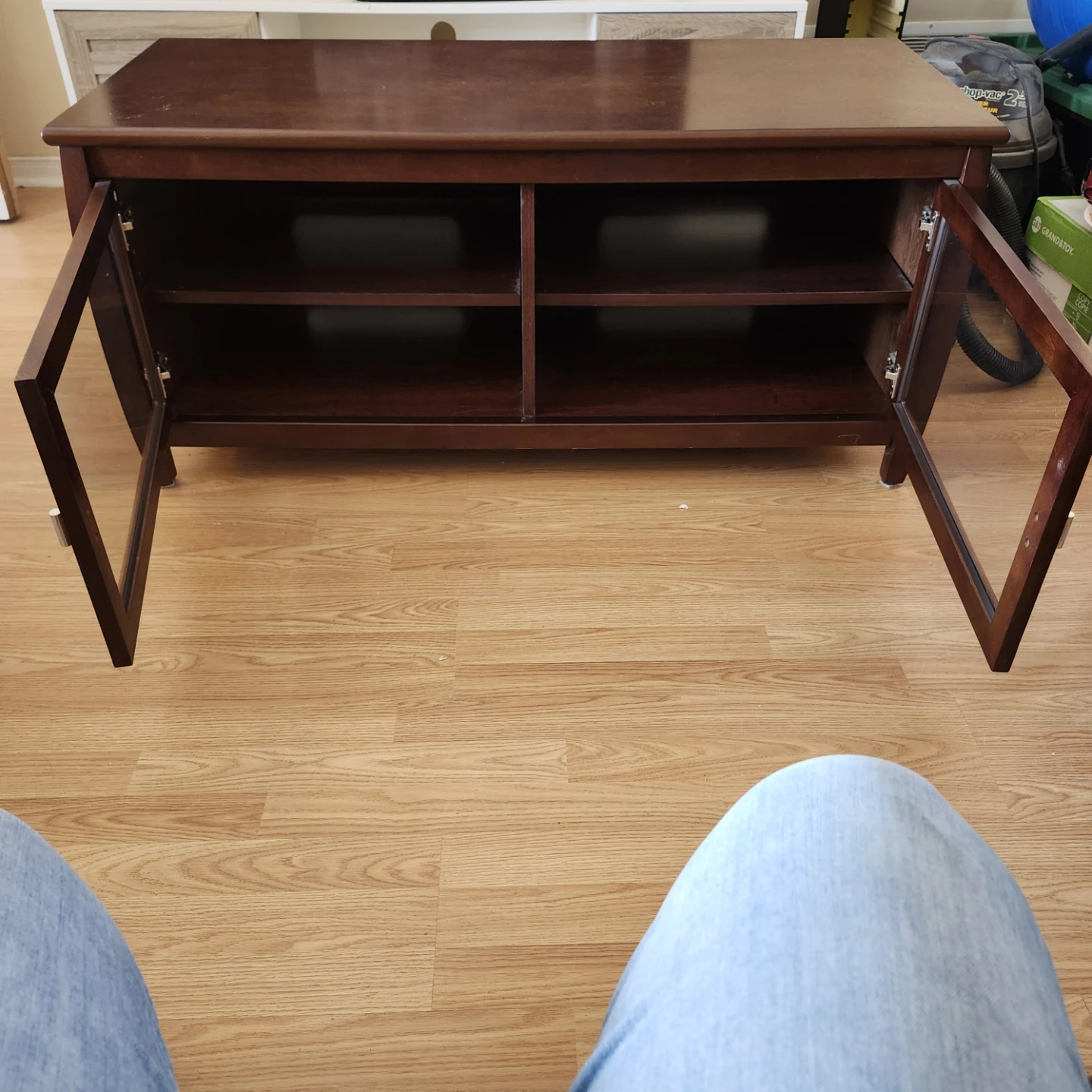Medium OakTV Stand with Glass Doors - photo 3