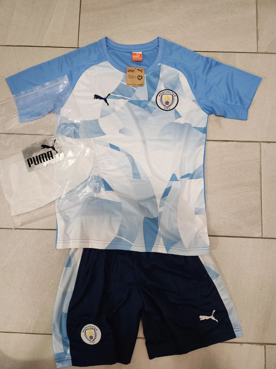 Puma Manchester City FC Youth Soccer Jersey & Shorts Set