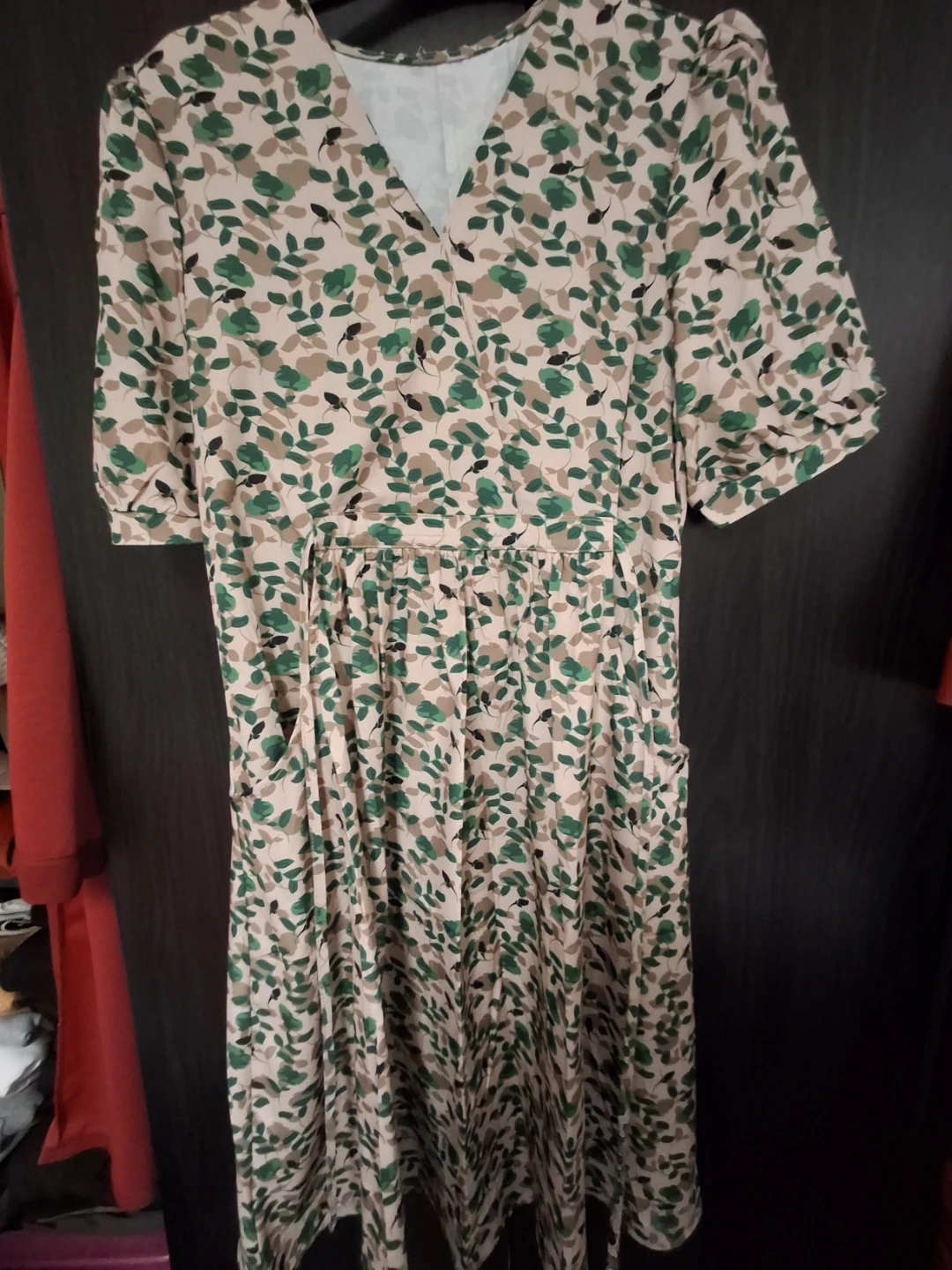 Floral Print Midi Dress with Pockets