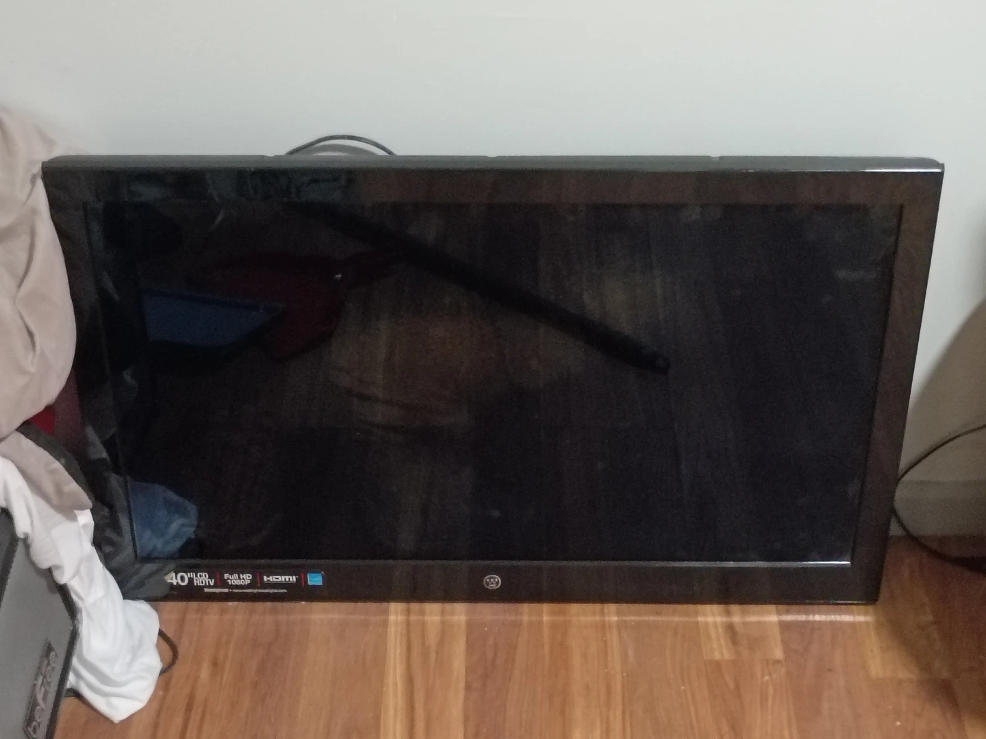 GE 40" Full HD 1080p TV - photo 3