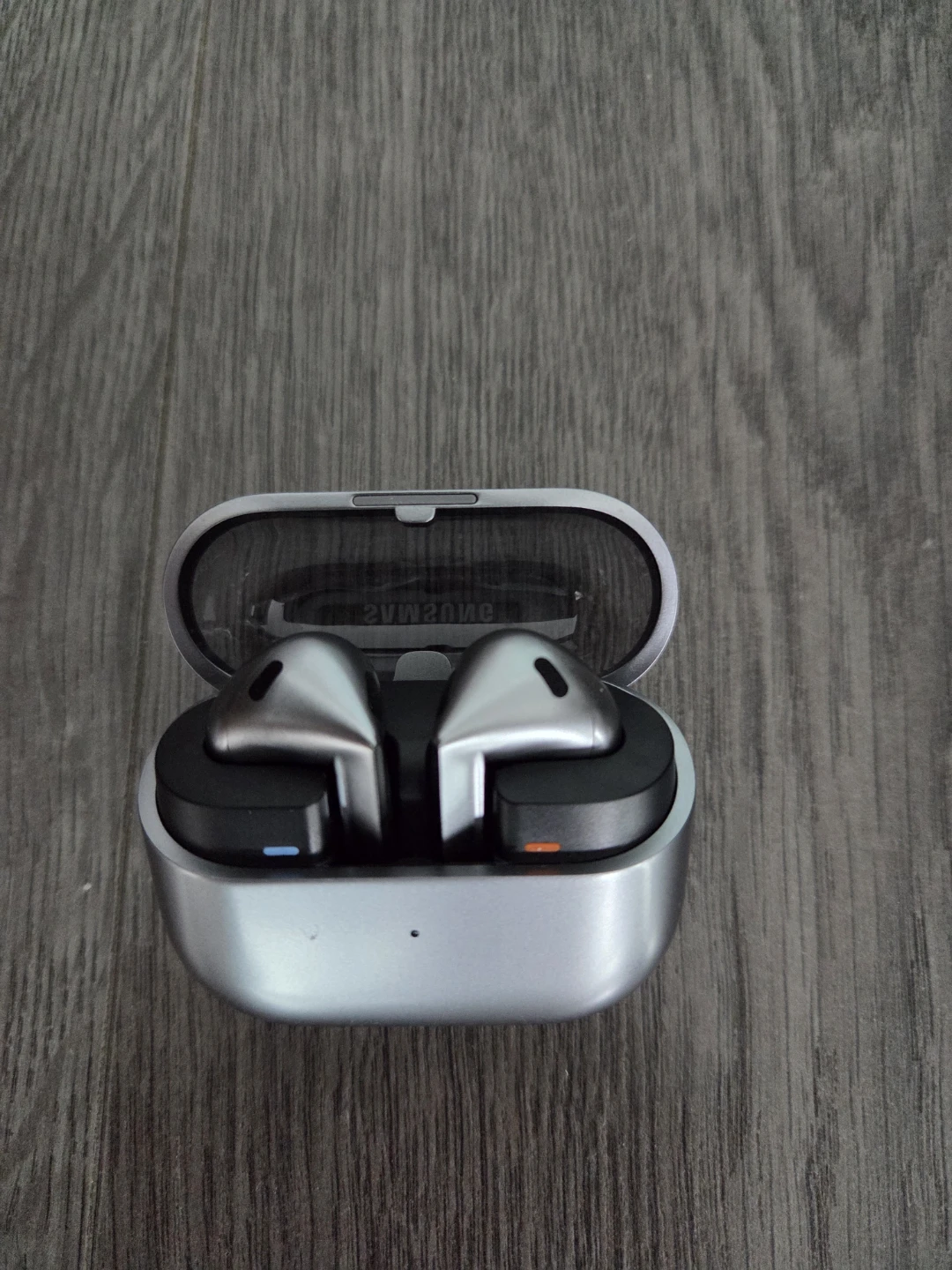 Samsung Galaxy Buds3 Wireless Earbuds - photo 2