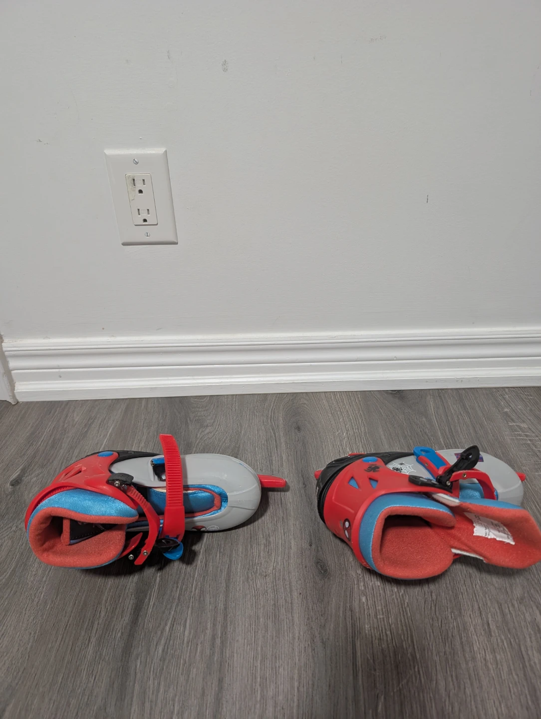 Kid's Adjustable Ice Skates - photo 2