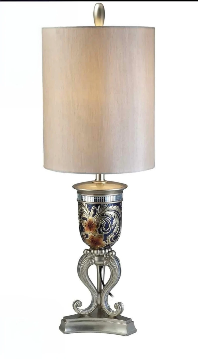Ornate Table Lamp - photo 2