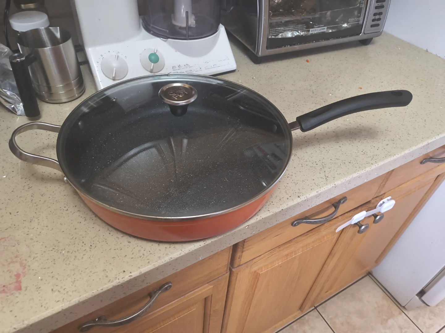 Red Frying Pan with Glass Lid